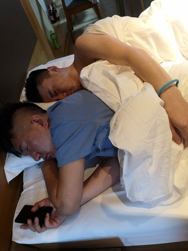 优质猛男房东，提供私密、舒适的租房环境，让你尽情享受 Gay 生活